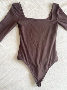 Aritzia  contour square Brown Long Sleeve woman One-Piece Bodysuit